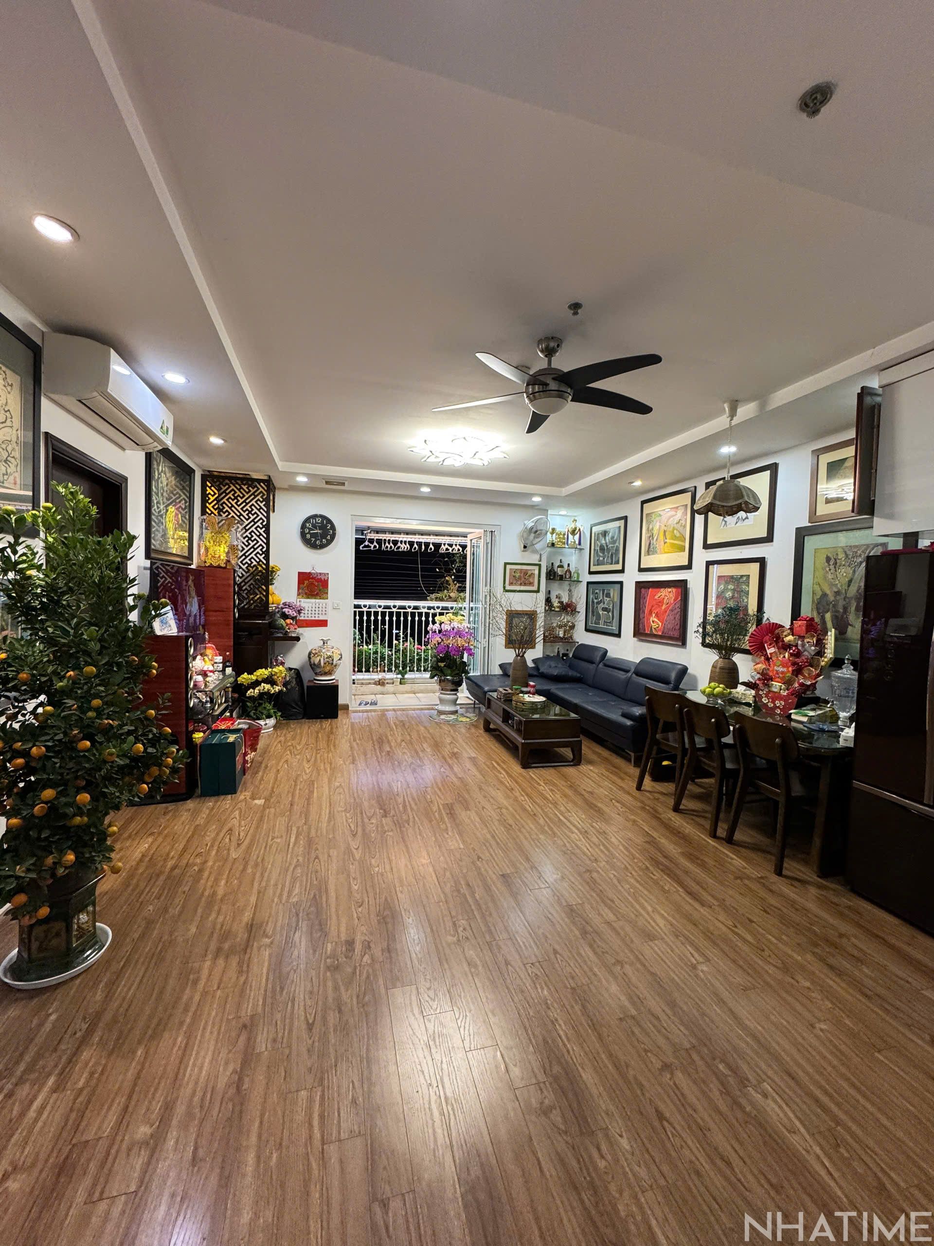 BÁN CĂN 2PN T5 109M2 GIÁ 11,5 TỶ CÓ SLOT