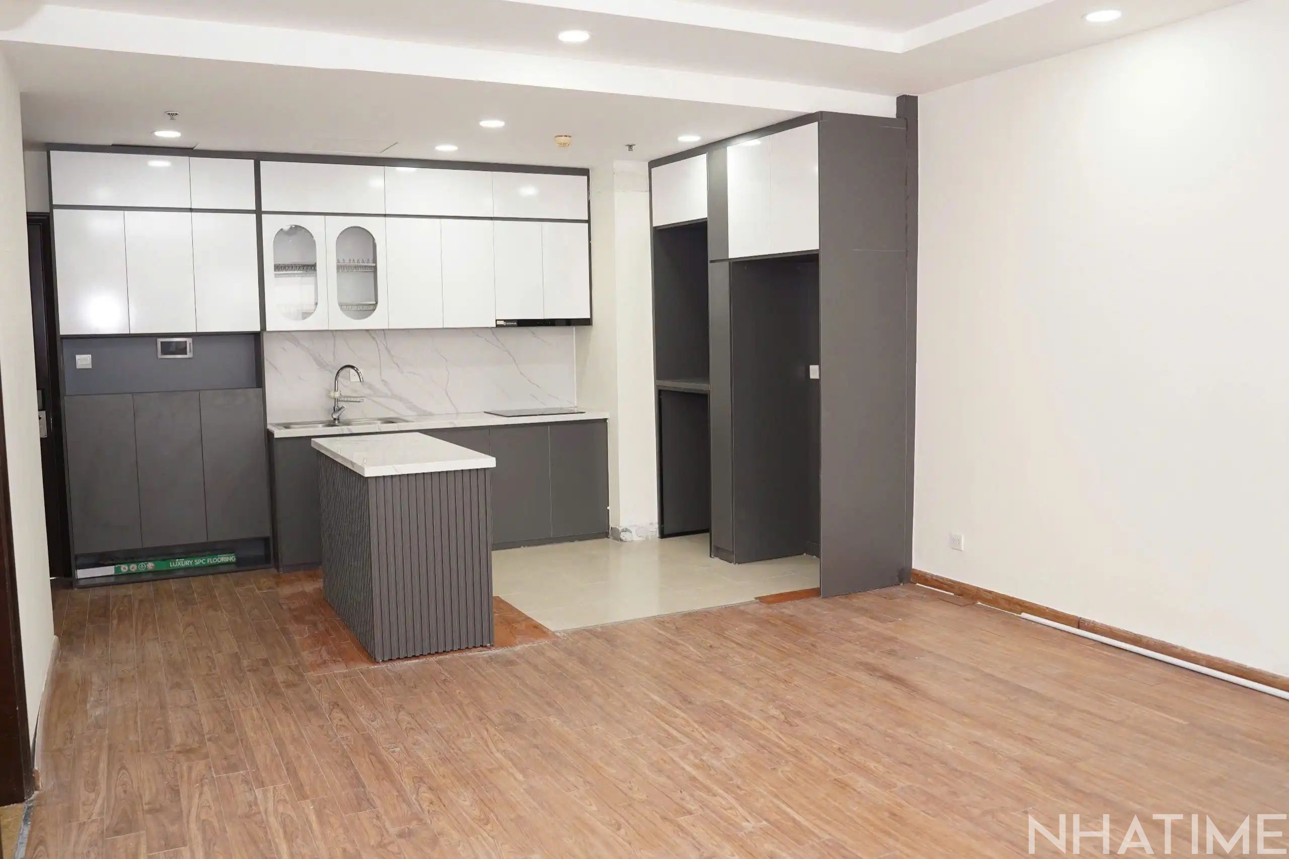 CHO THUÊ 2PN TOÀ T5 Photo No.10