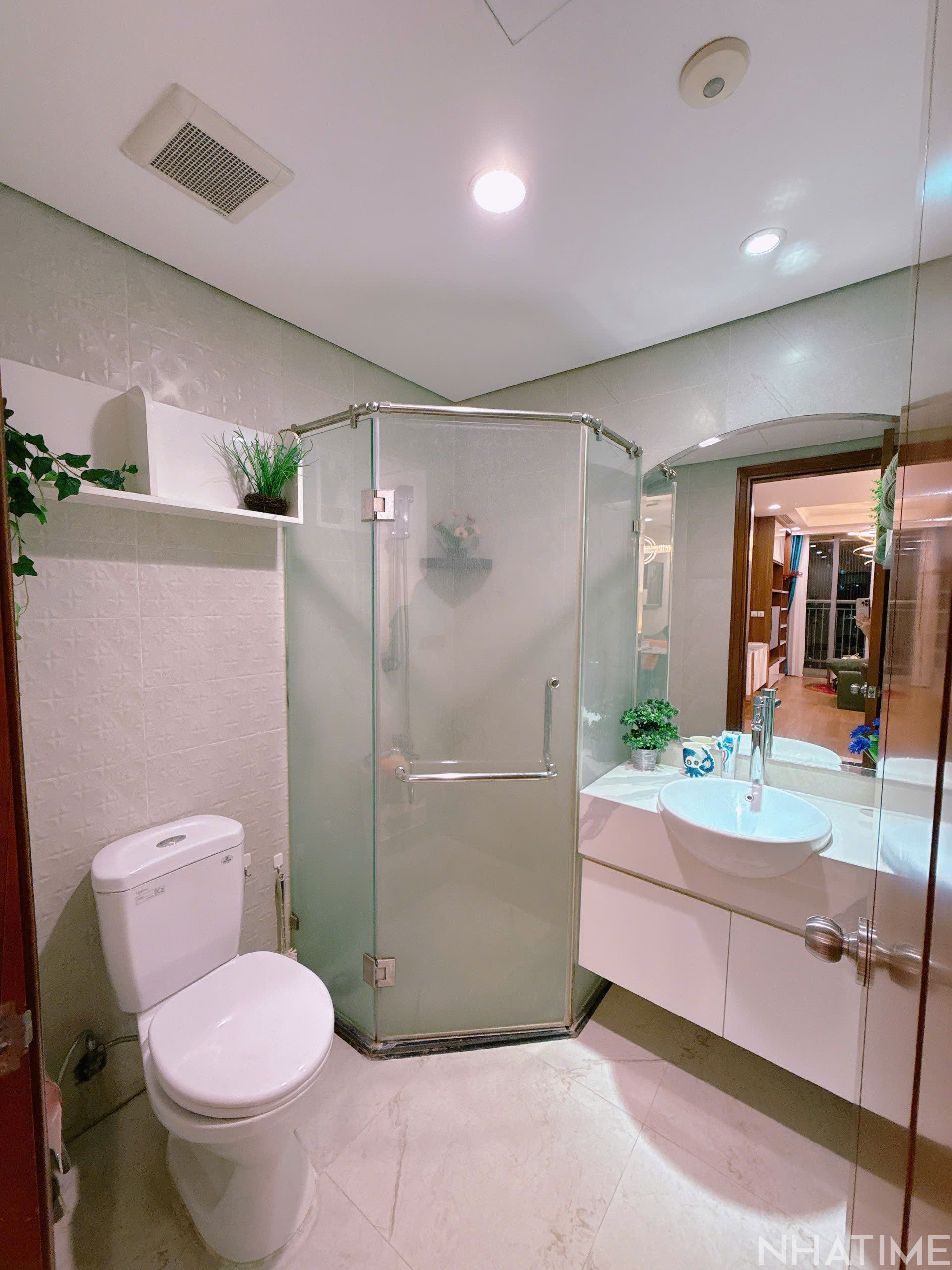 BÁN CĂN 2PN P11 80M2 GIÁ 7,2 TỶ