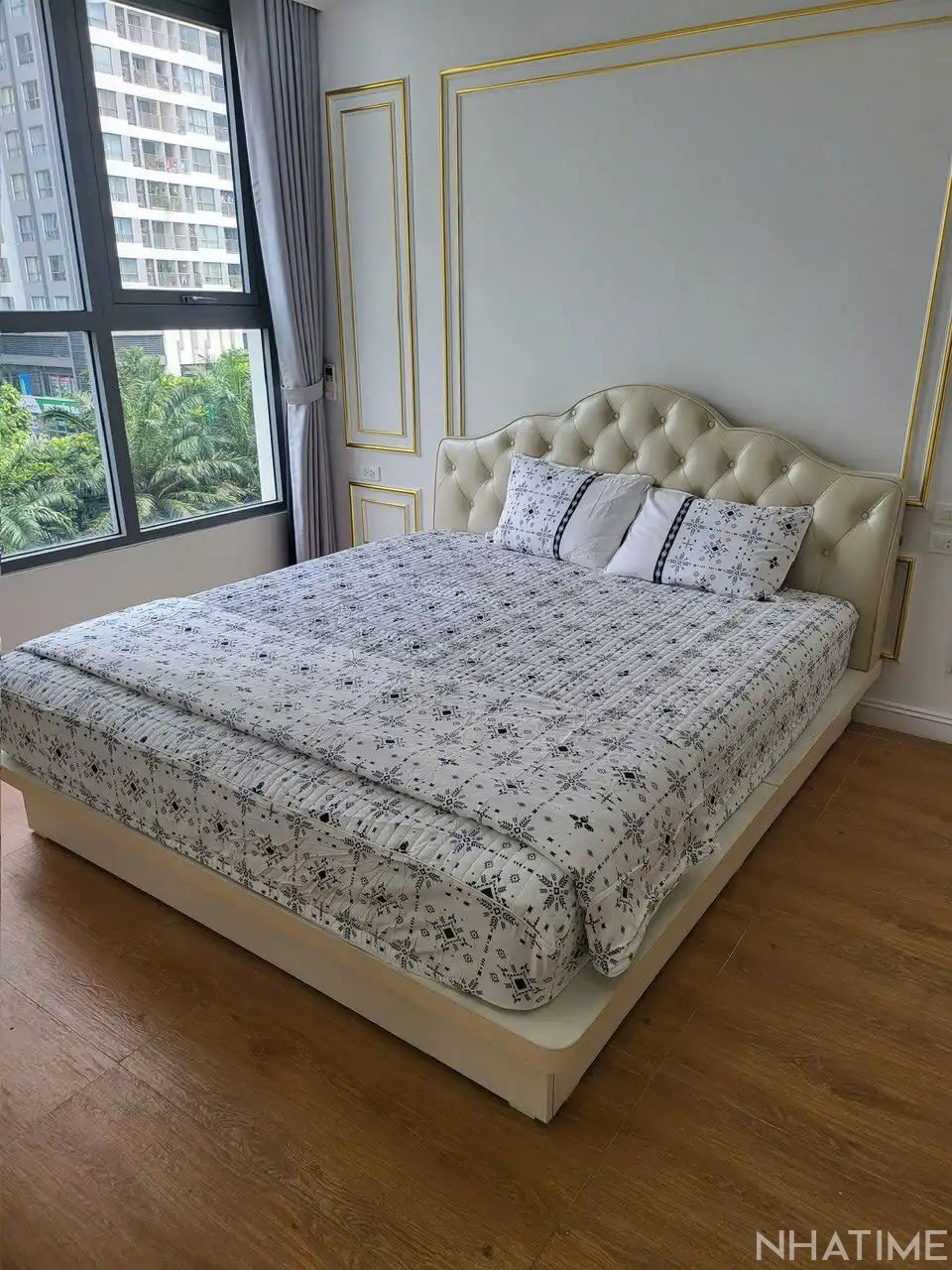BÁN CĂN 4PN 179M2 P10 GIÁ 20 TỶ