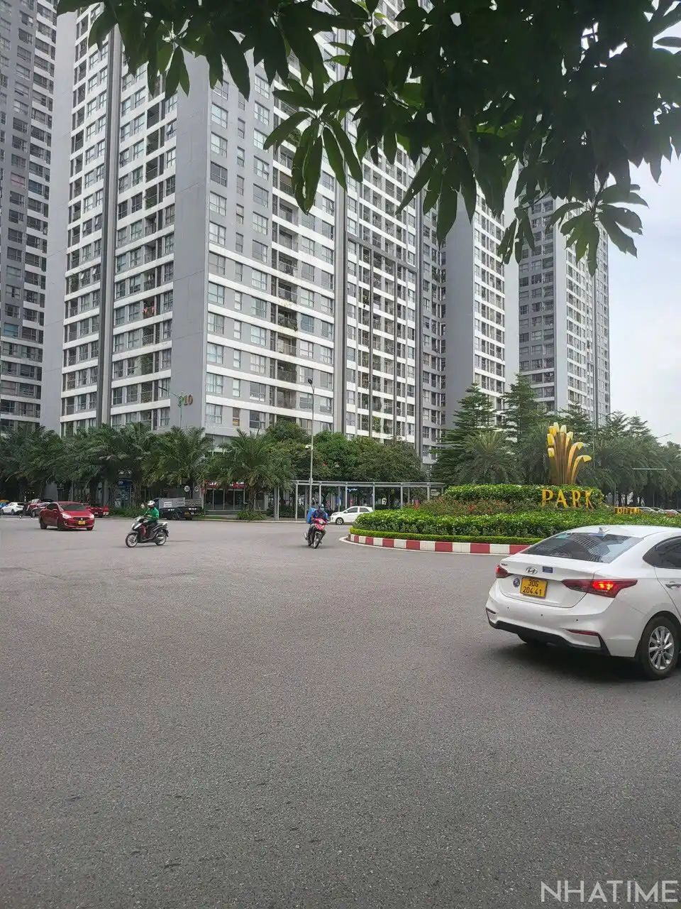 BÁN CĂN 4PN 179M2 P10 GIÁ 20 TỶ Photo No.6