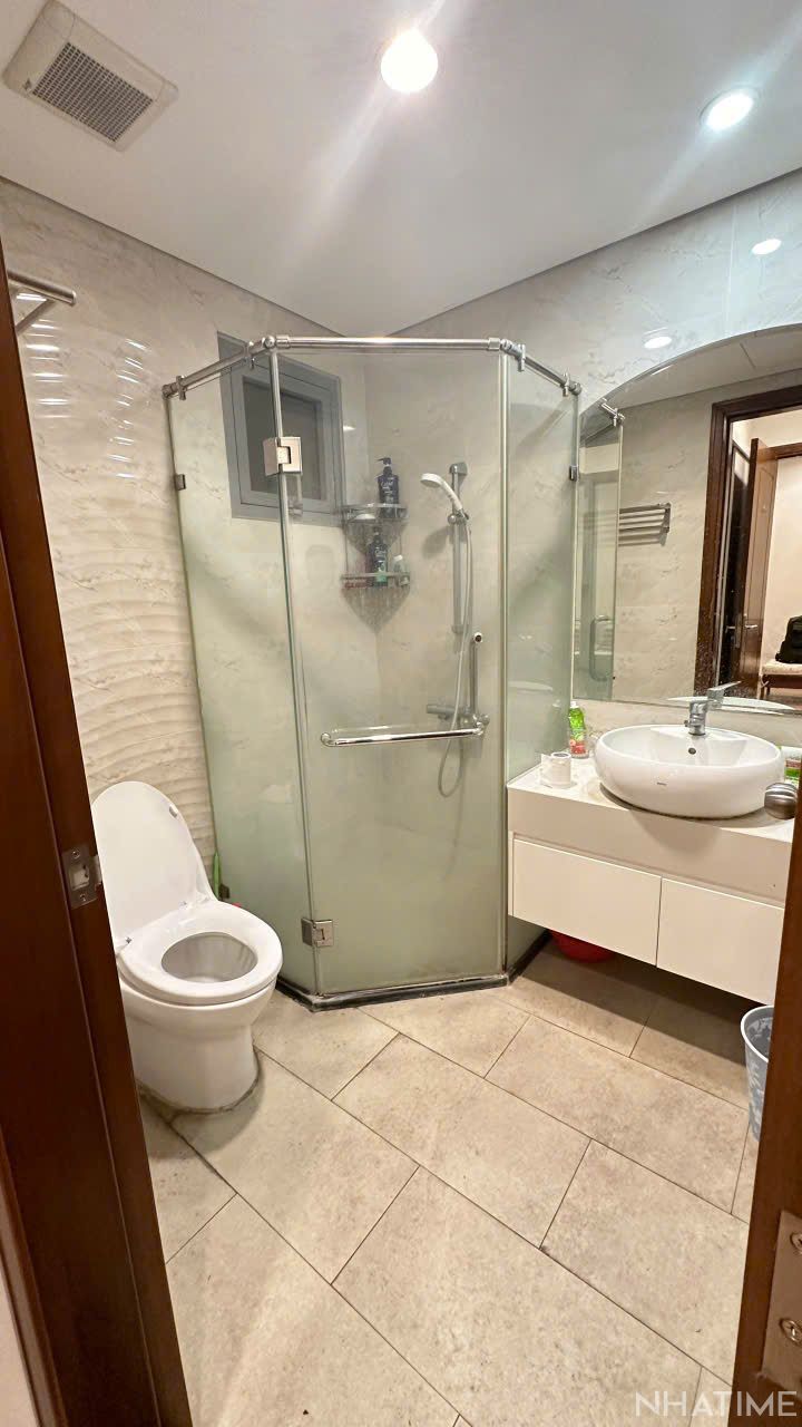 CHO THUÊ 2PN PARK 11