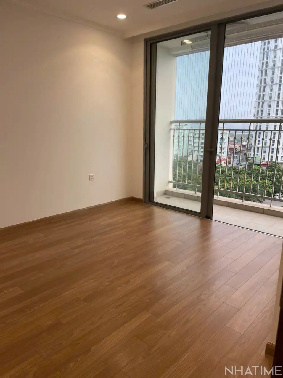 CHO THUÊ 3PN KO ĐỒ PARK 11 Photo No.9