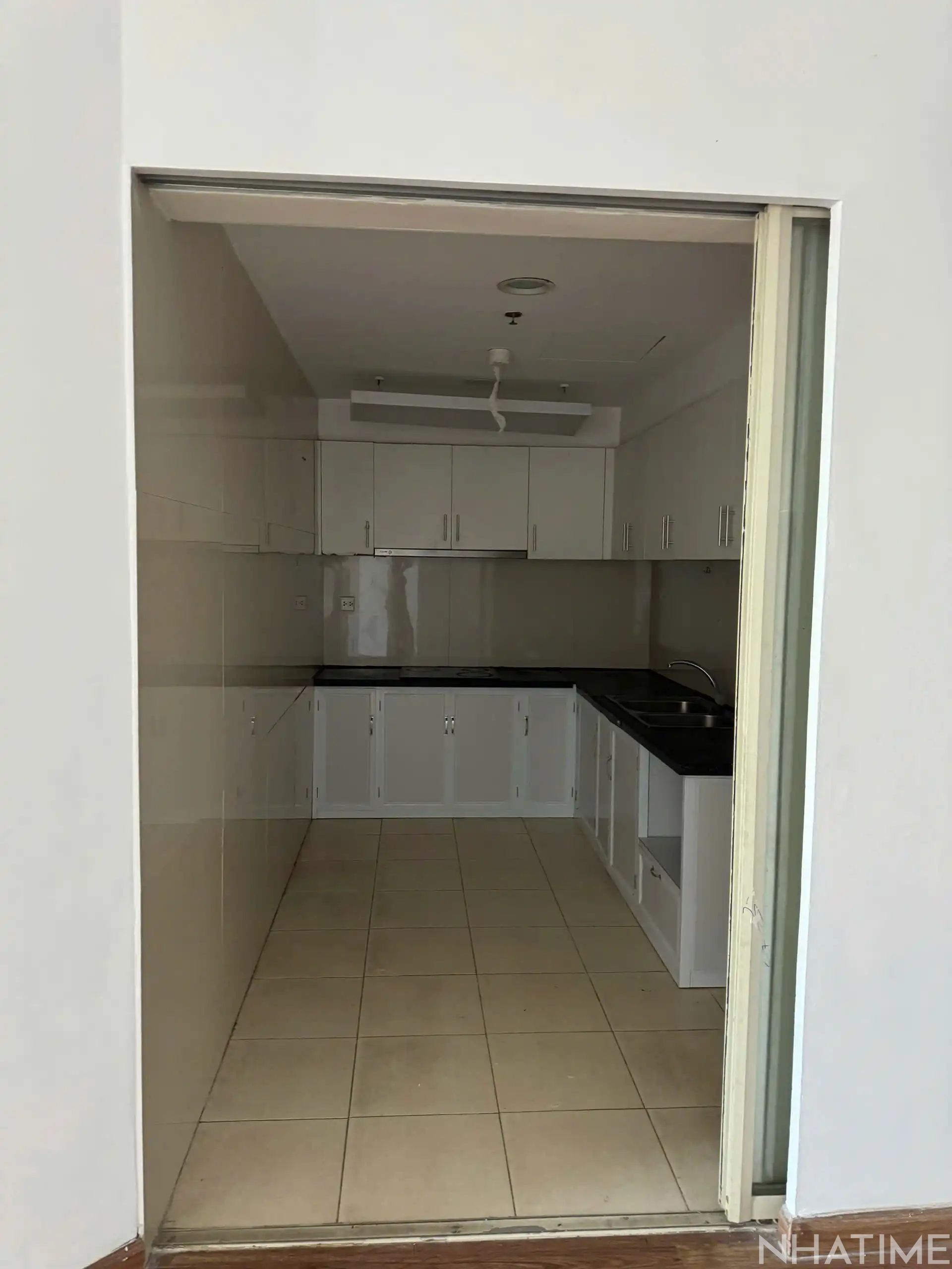 CHO THUÊ 3PN KO ĐỒ T3