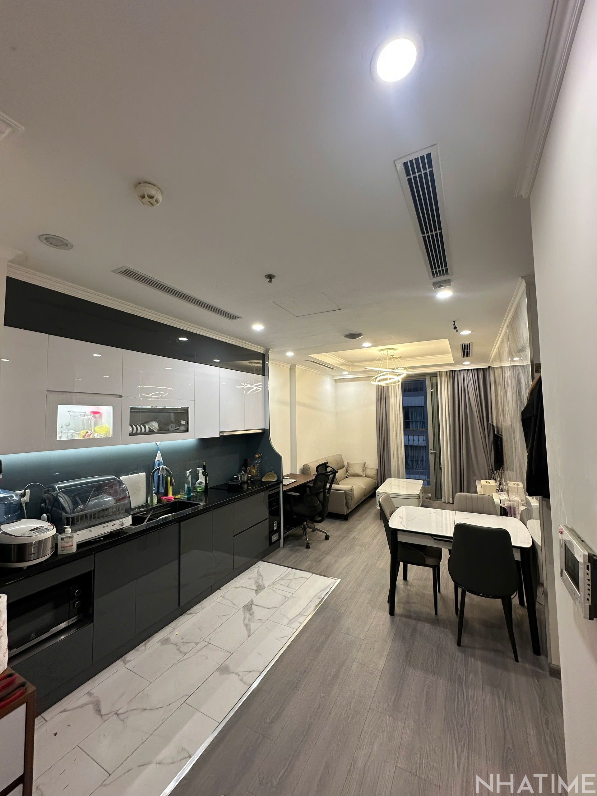 CHO THUÊ 2PN PARK 11