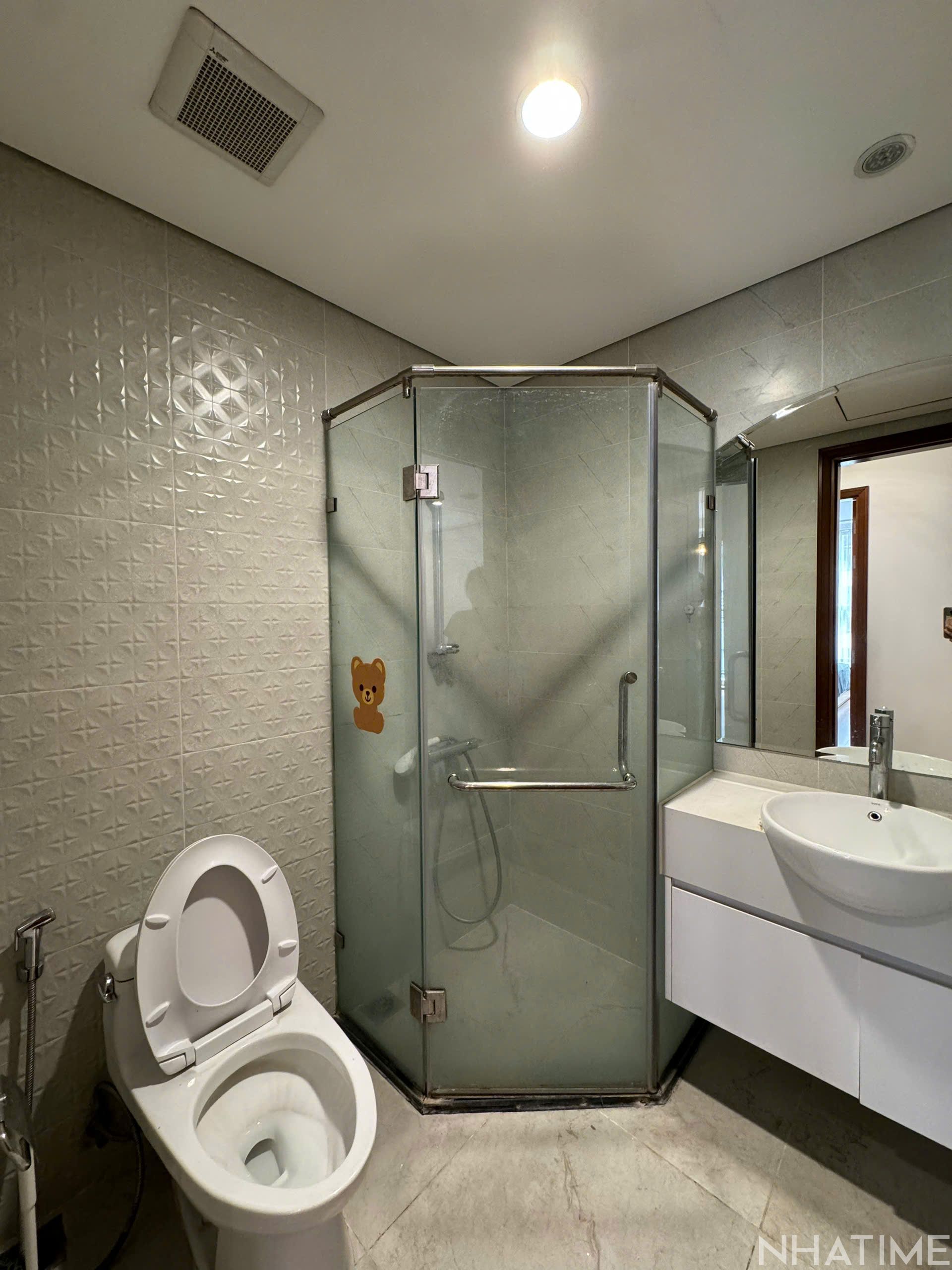 CHO THUÊ 2PN PARK 10