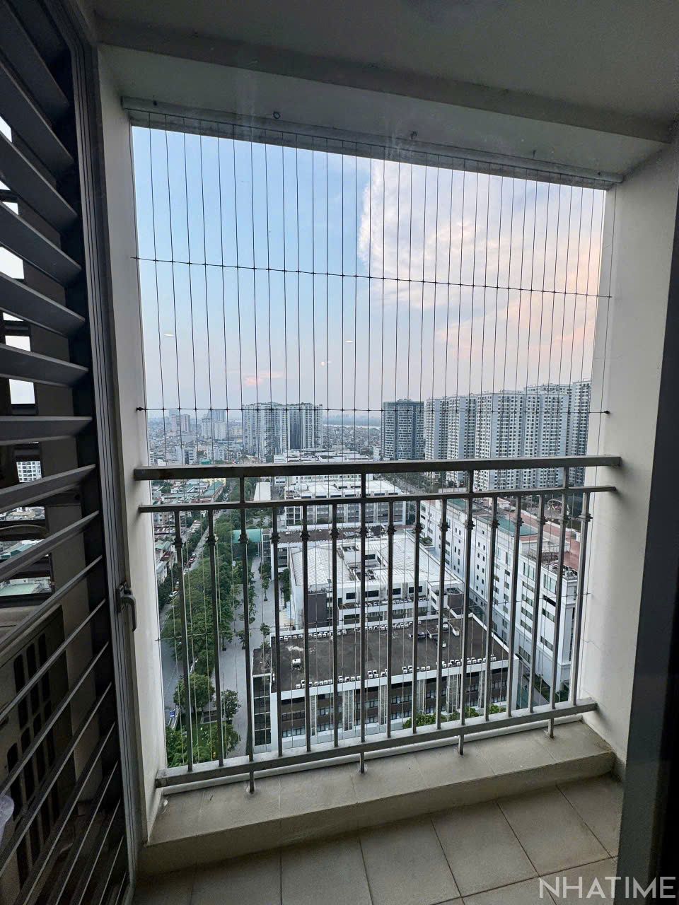 CHO THUÊ 2PN PARK 9