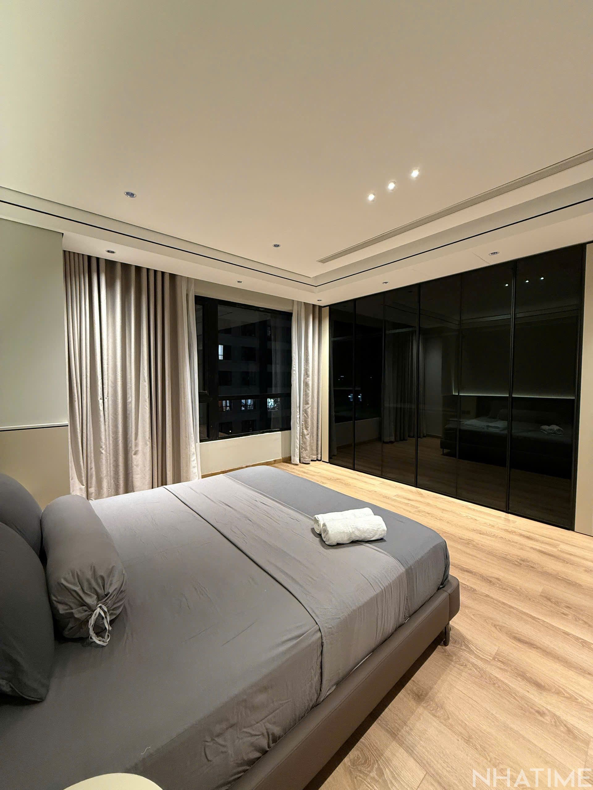 BÁN CĂN 3PN 109M2 T6 GIÁ 13,5 TỶ CÓ SLOT Ô TÔ