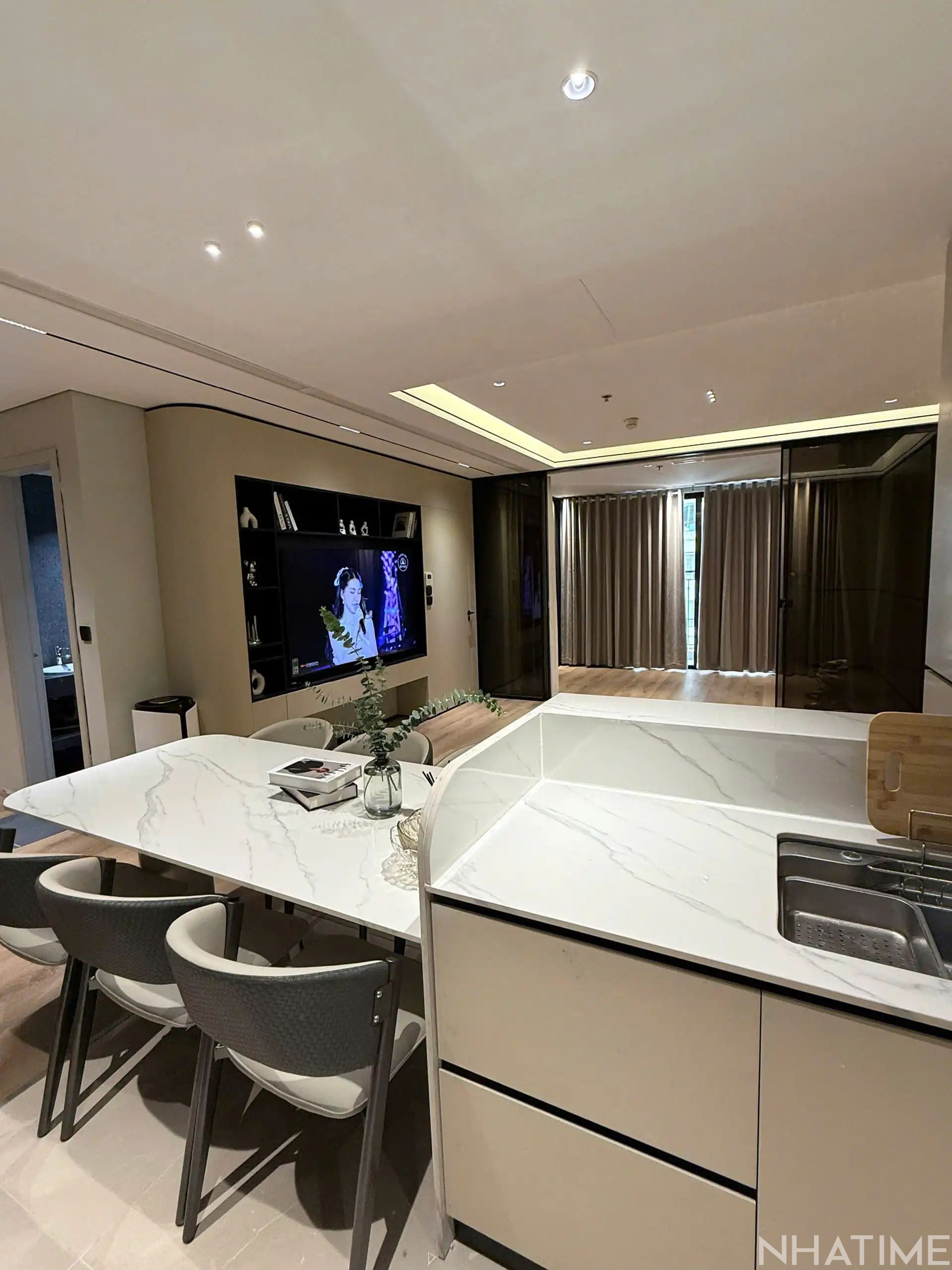 BÁN CĂN 3PN 109M2 T6 GIÁ 13,5 TỶ CÓ SLOT Ô TÔ Photo No.3