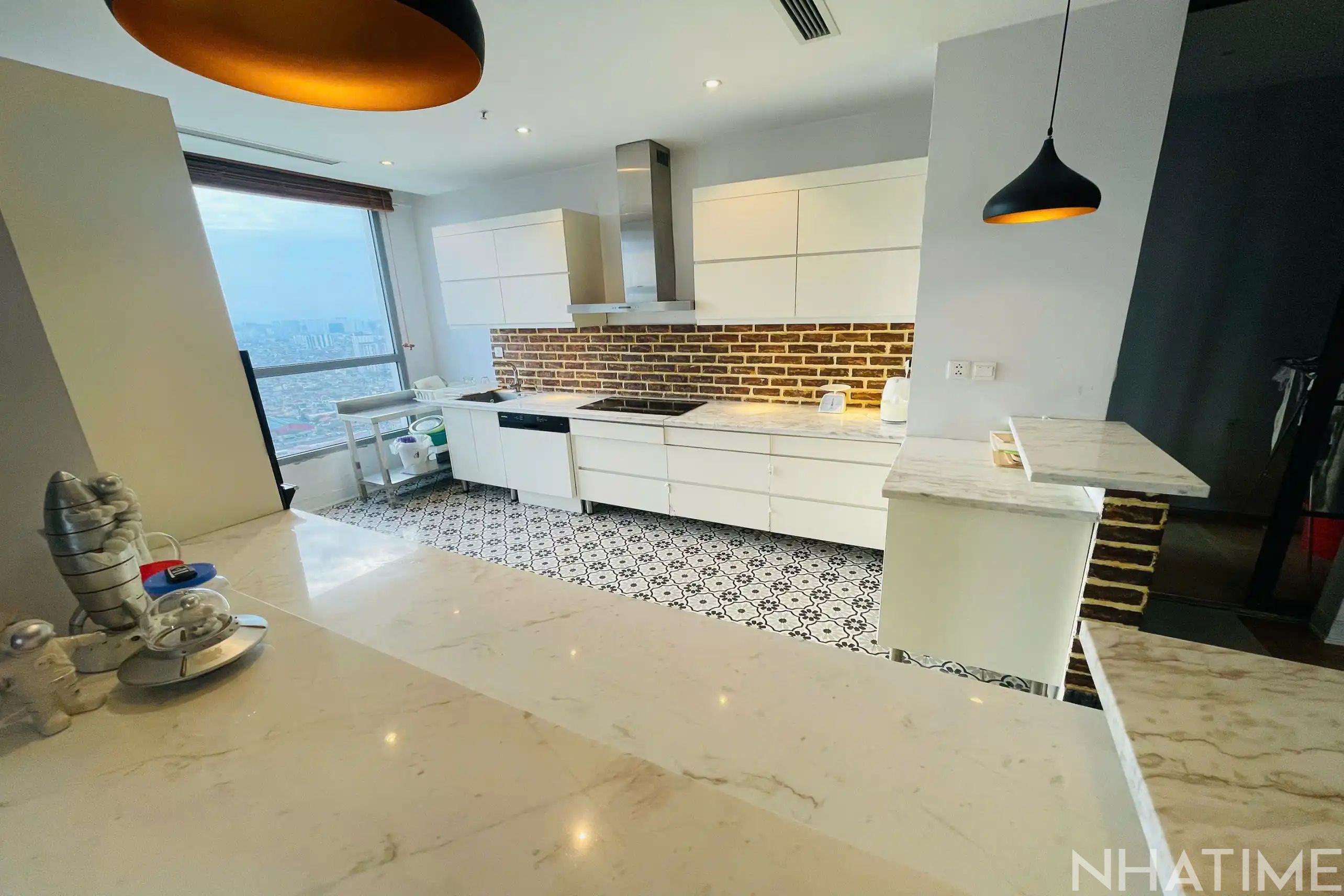 BÁN CĂN 4PN 143M2 P6 GIÁ 16 TỶ