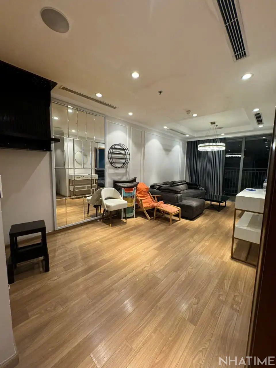 BÁN CĂN 2PN 80M2 P10 GIÁ 10,7 TỶ Photo No.2