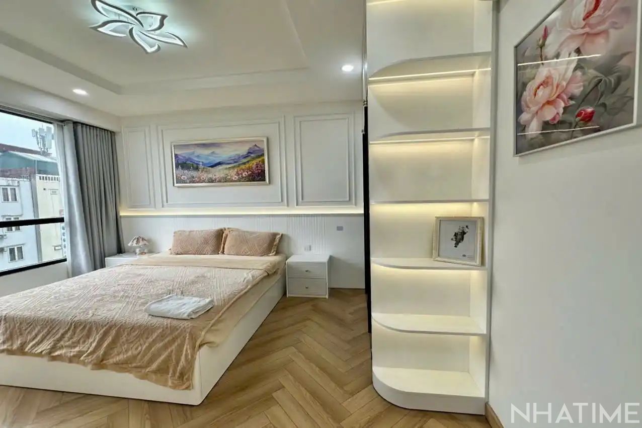 BÁN CĂN 3PN 98M2 T3 GIÁ 13,7 TỶ CÓ SLOT Ô TÔ