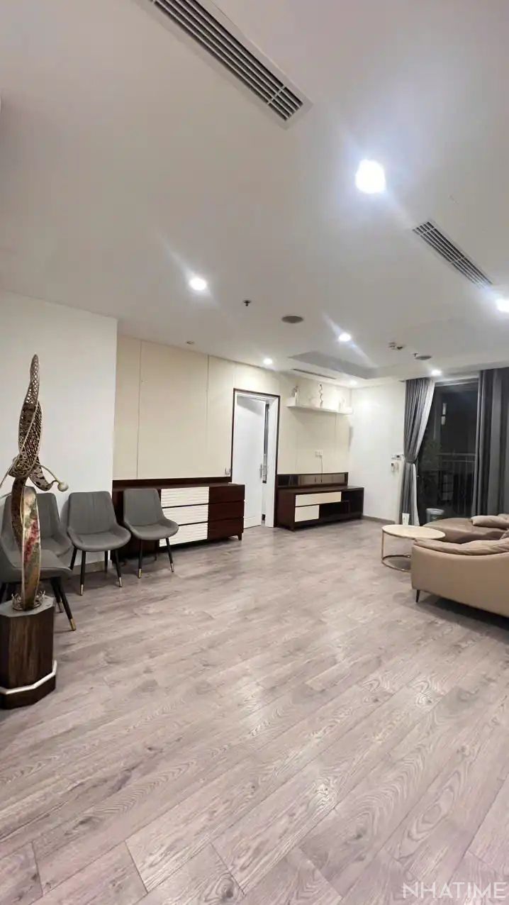 BÁN CĂN 4PN 135M2 P10 GIÁ 21 TỶ Photo No.1