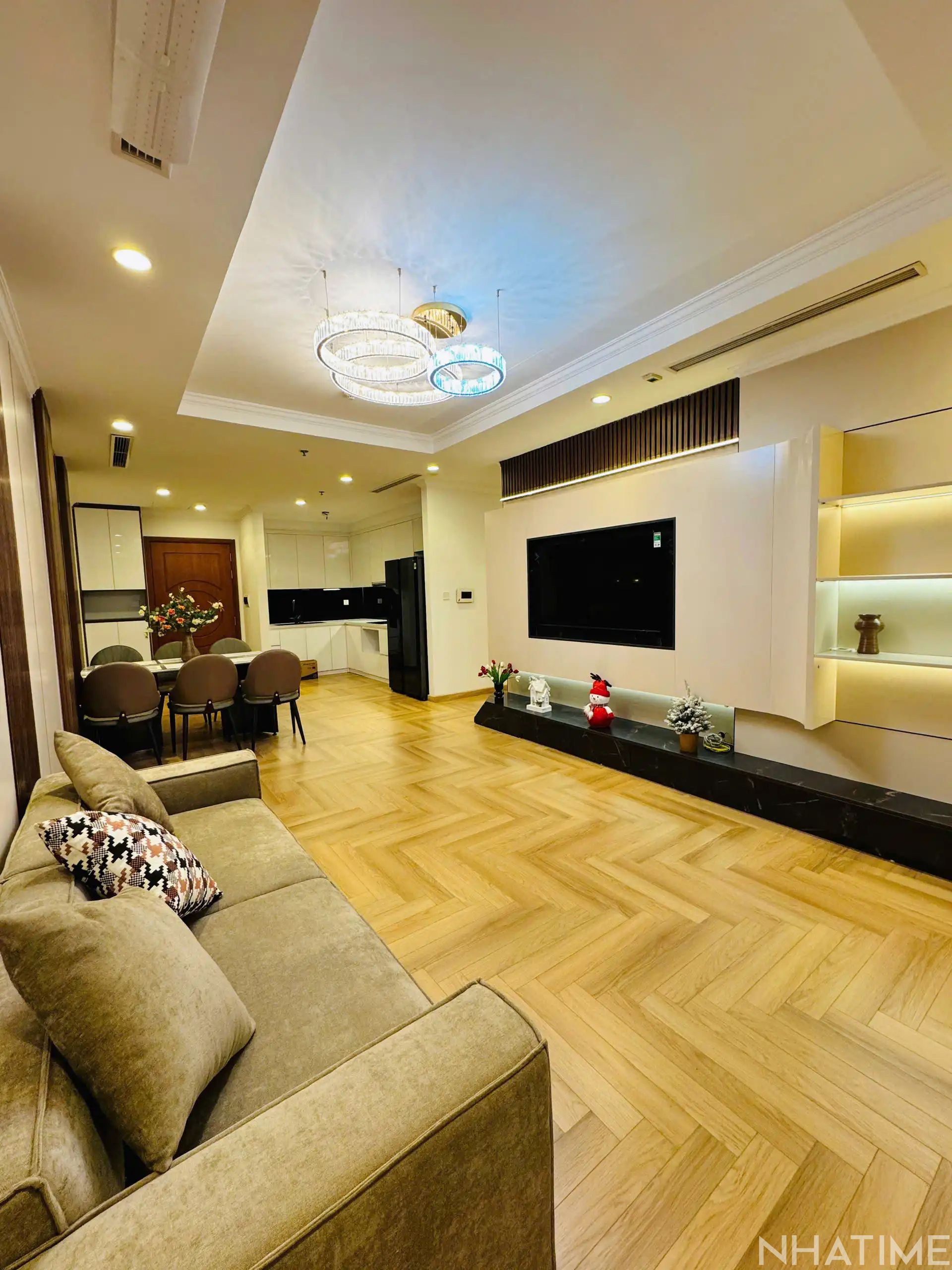 BÁN CĂN 3PN 115M2 P7 GIÁ 14,8 TỶ Photo No.1