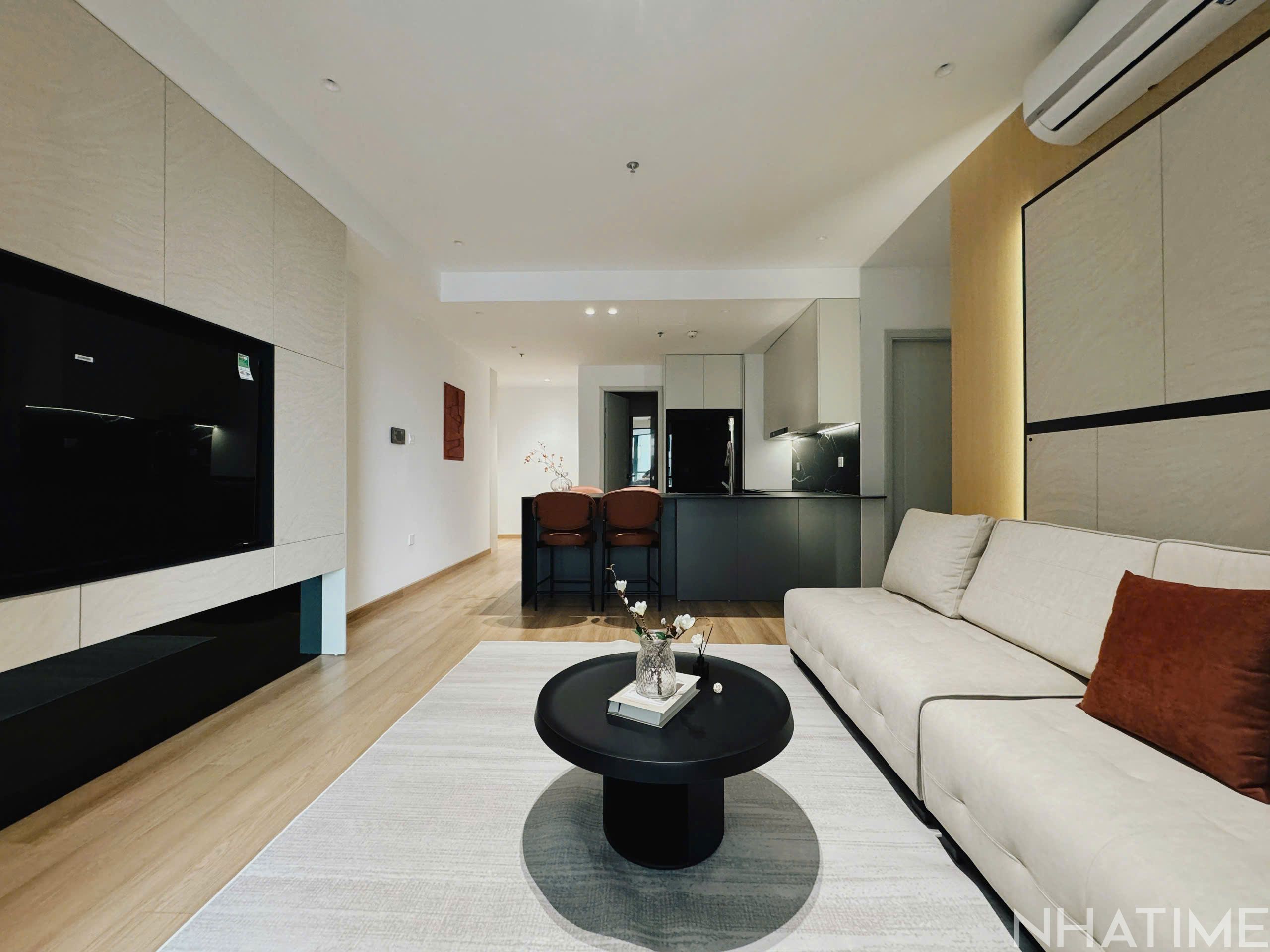 BÁN CĂN 3PN 98M2 T2 GIÁ 14,2 TỶ CÓ SLOT Ô TÔ