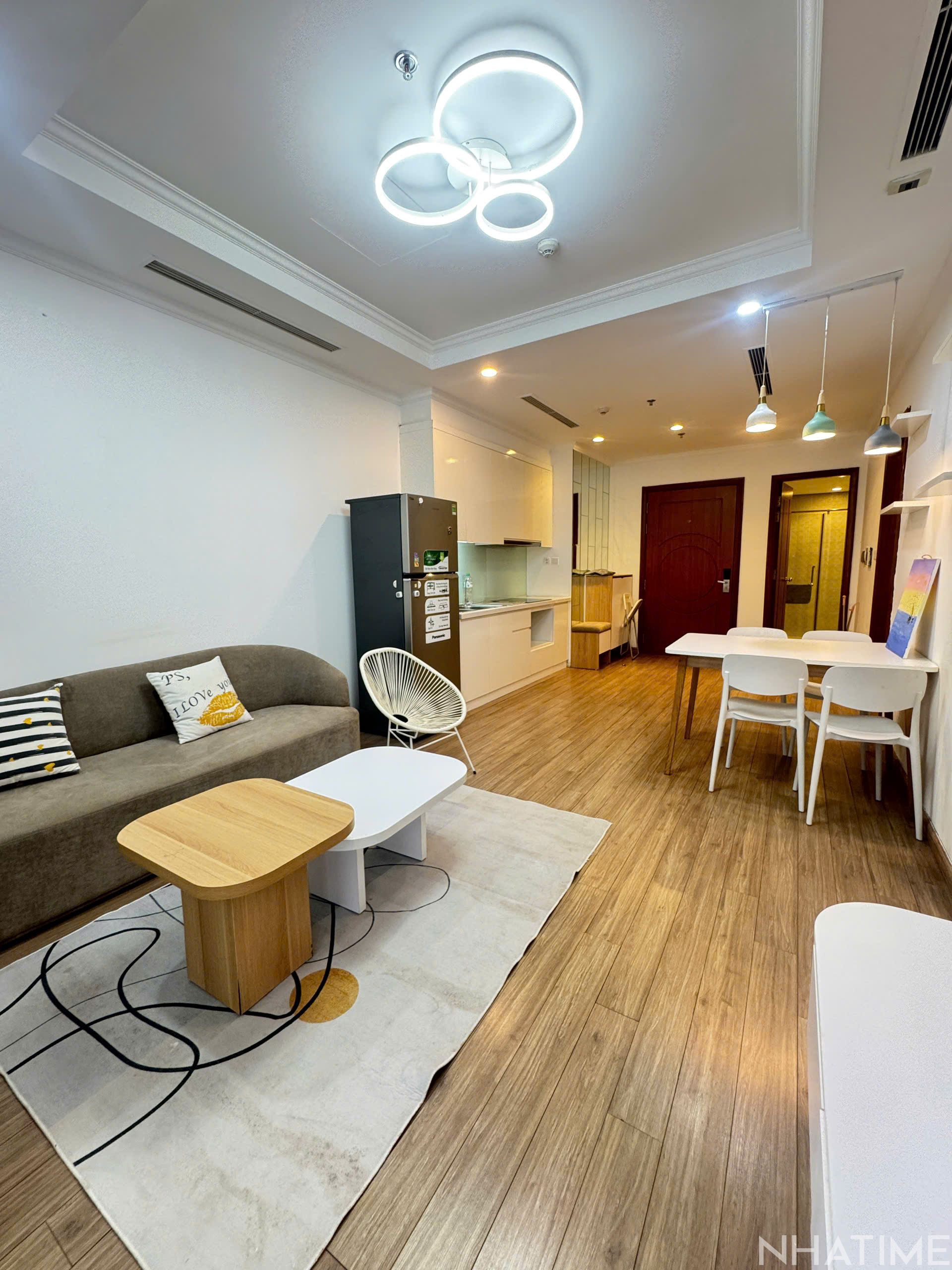 CHO THUÊ CĂN 2PN 73M2 P3 GIÁ 15,5TR