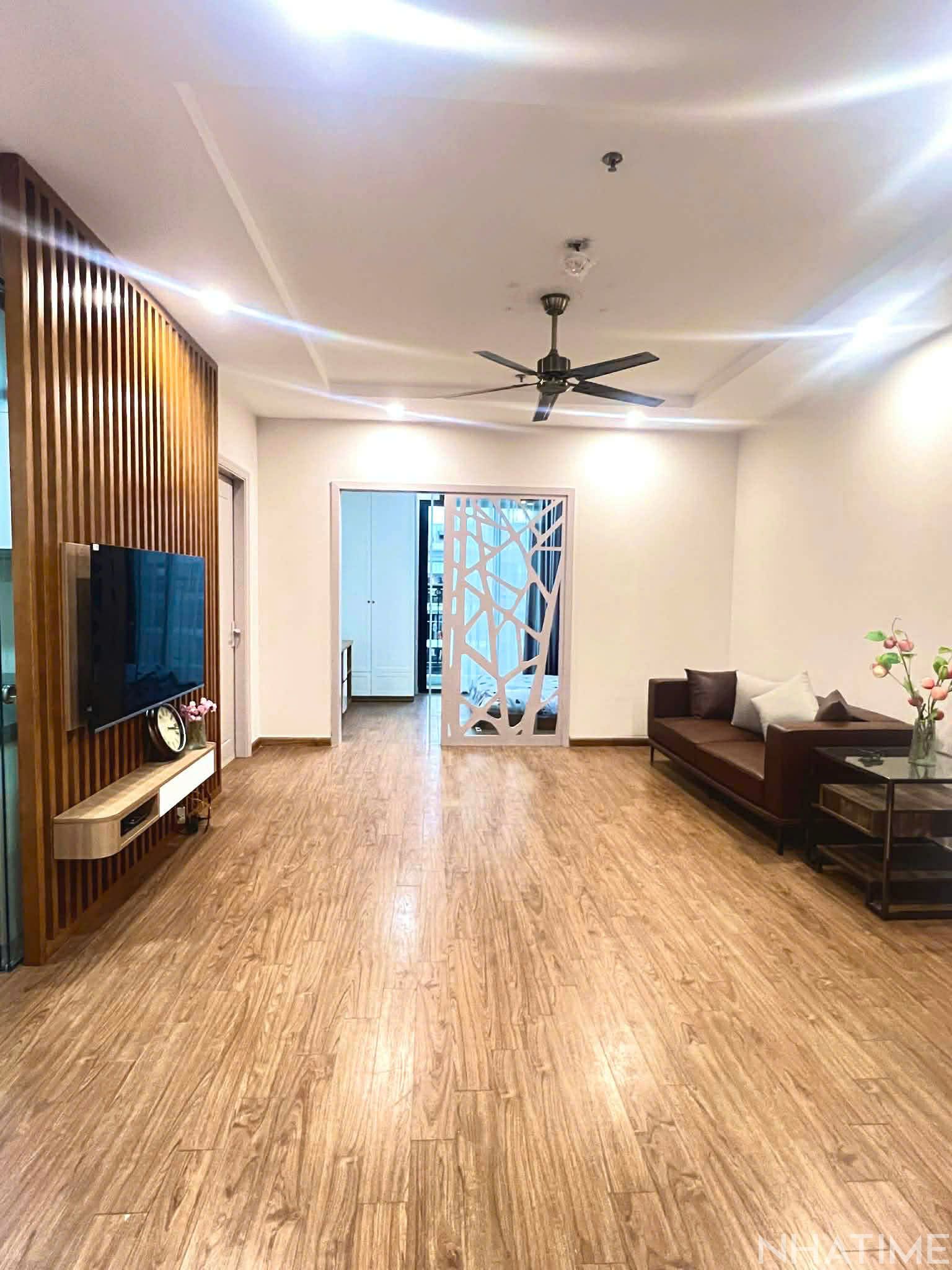 CHO THUÊ CĂN 2PN 83M2 T11 GIÁ 16TR