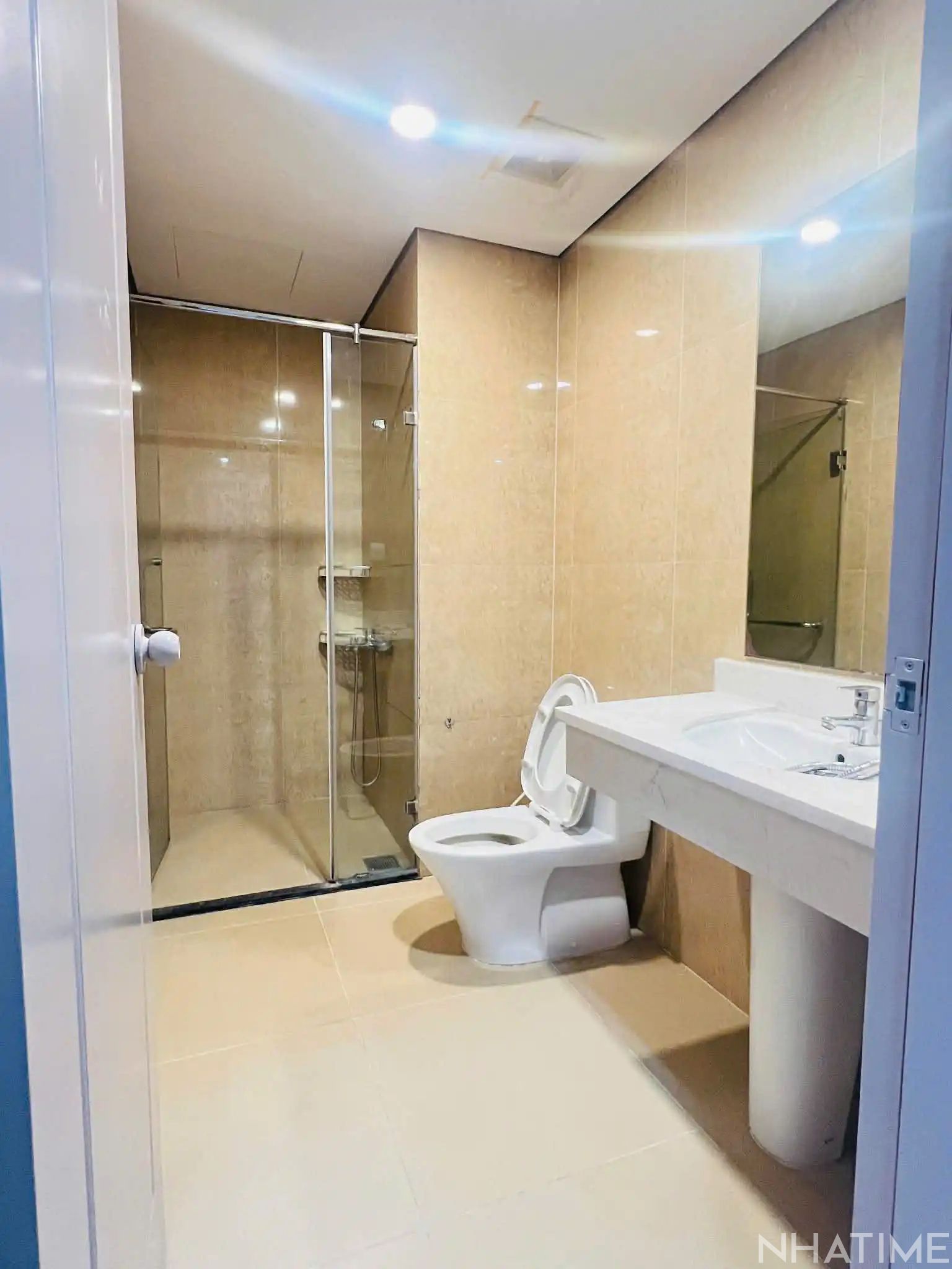 CHO THUÊ CĂN 2PN 83M2 T11 GIÁ 16TR Photo No.3