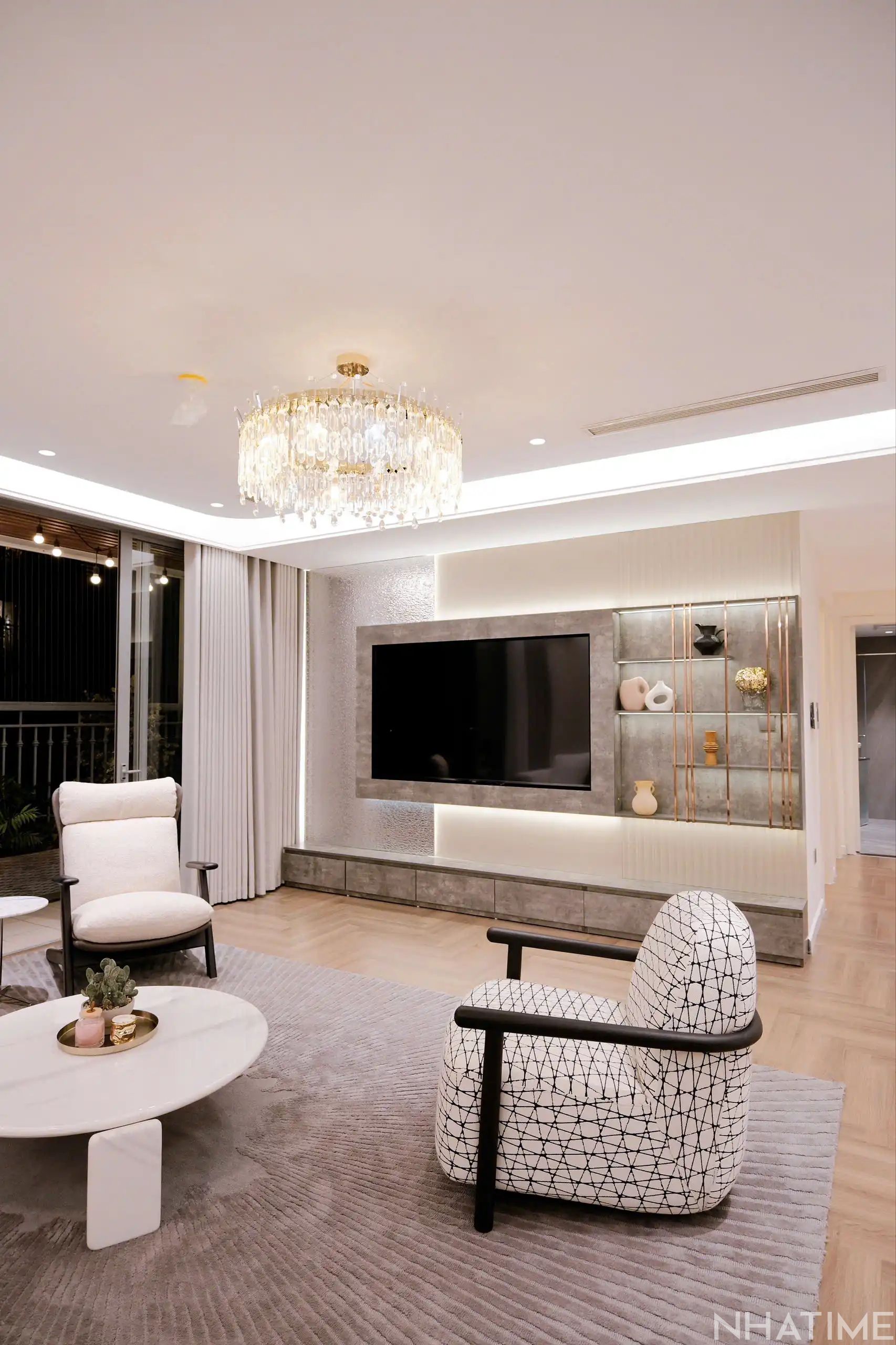 BÁN CĂN ĐẬP THÔNG 4PN 185M2 P3 GIÁ 28,5 TỶ