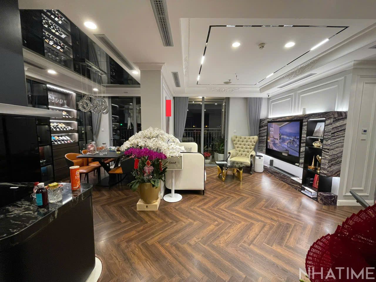 BÁN CĂN 3PN 94M2 P12 GIÁ 13 TỶ