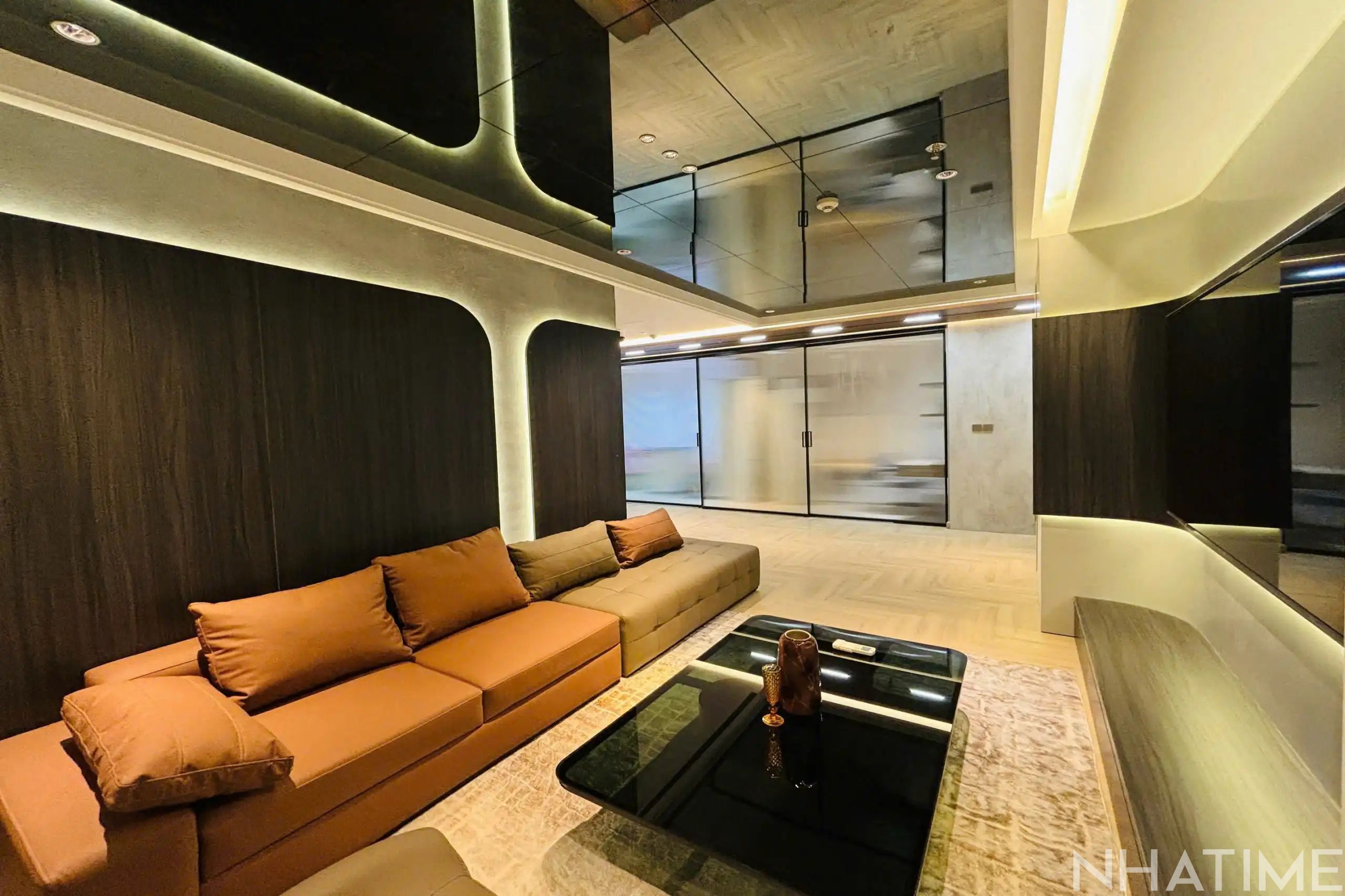 BÁN CĂN ĐẬP THÔNG 4PN 165M2 P7 GIÁ 23,5 TỶ