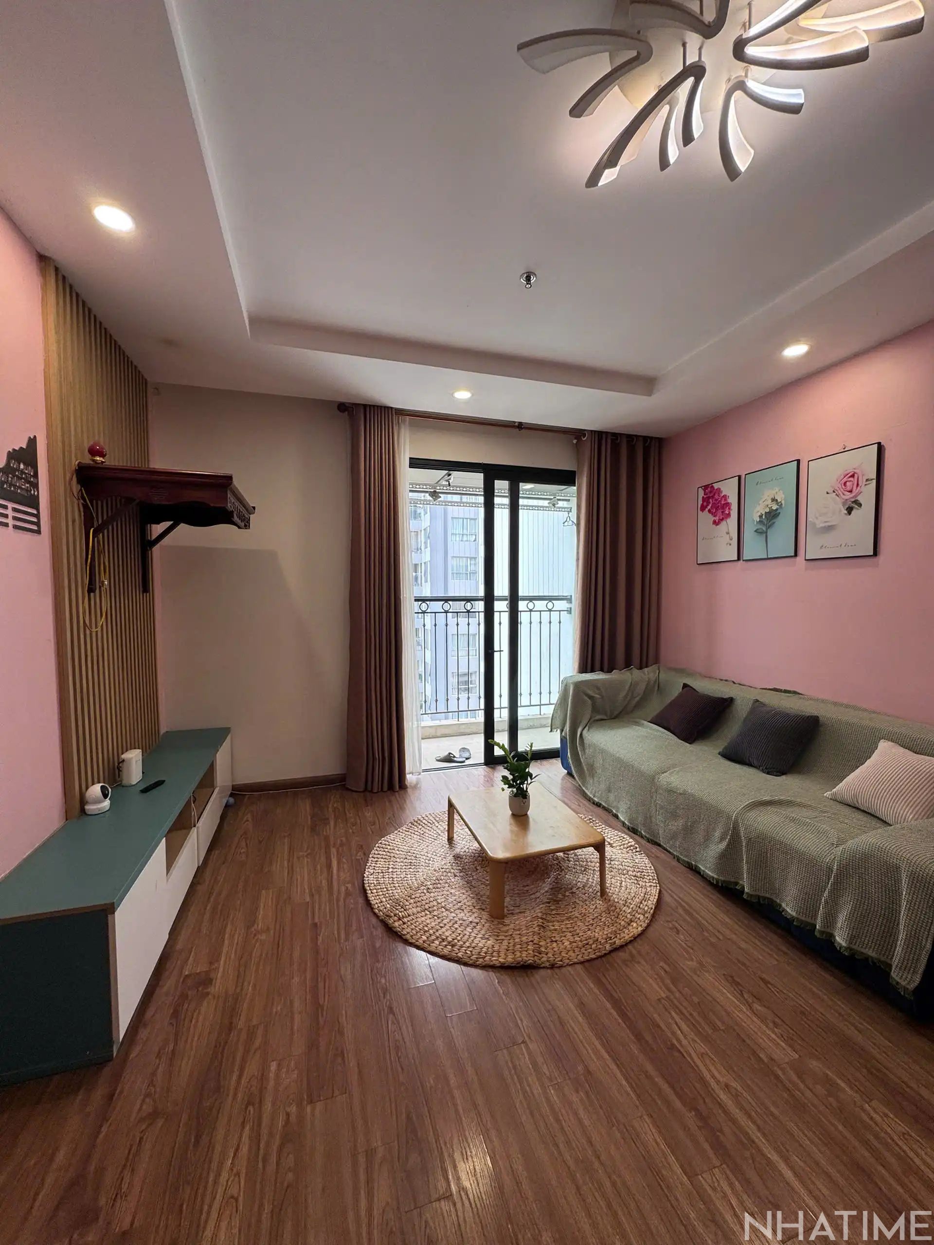 BÁN CĂN 2PN 74M2 T18 GIÁ 8,1 TỶ