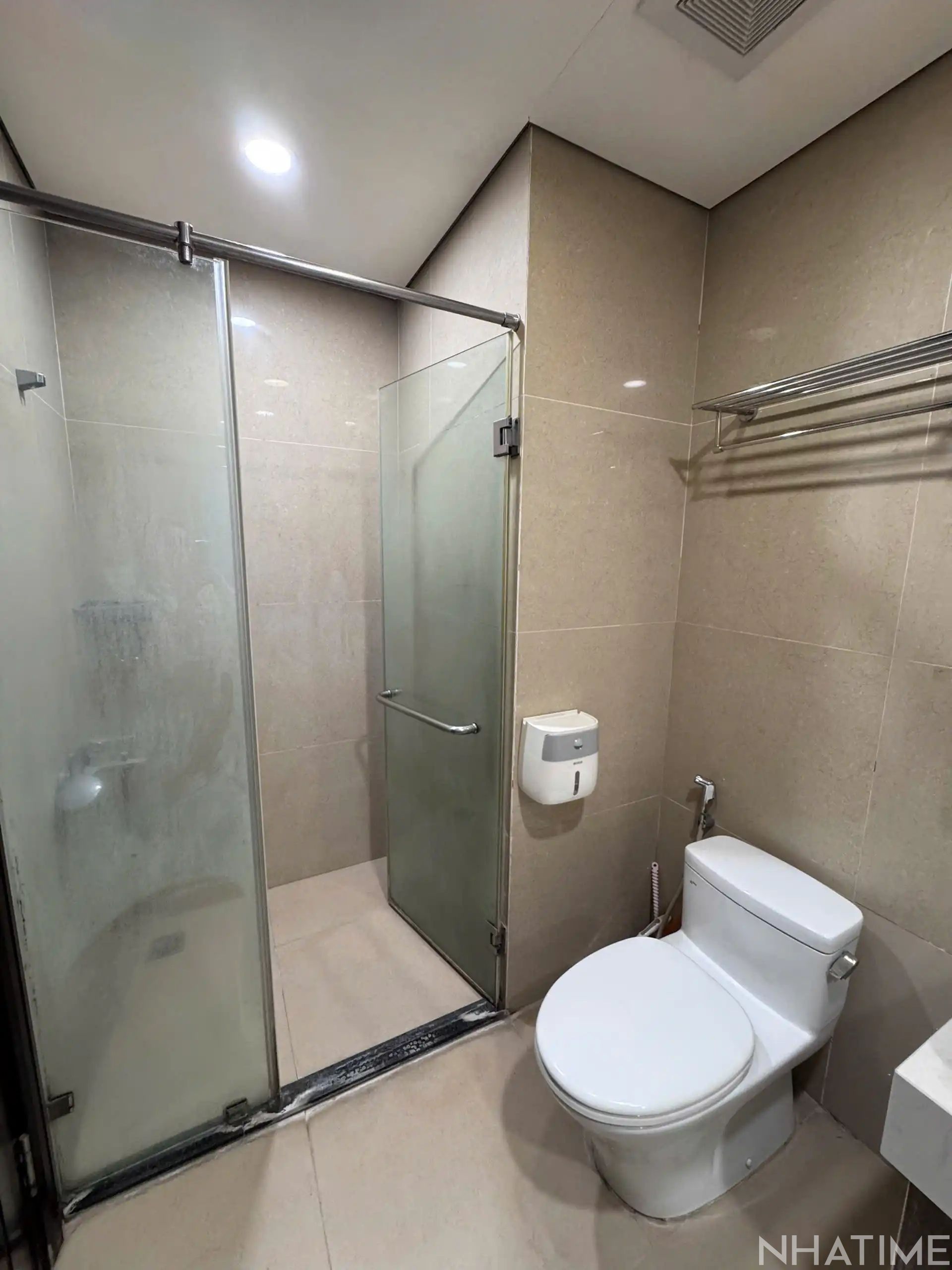 BÁN CĂN 2PN 74M2 T18 GIÁ 8,1 TỶ Photo No.2