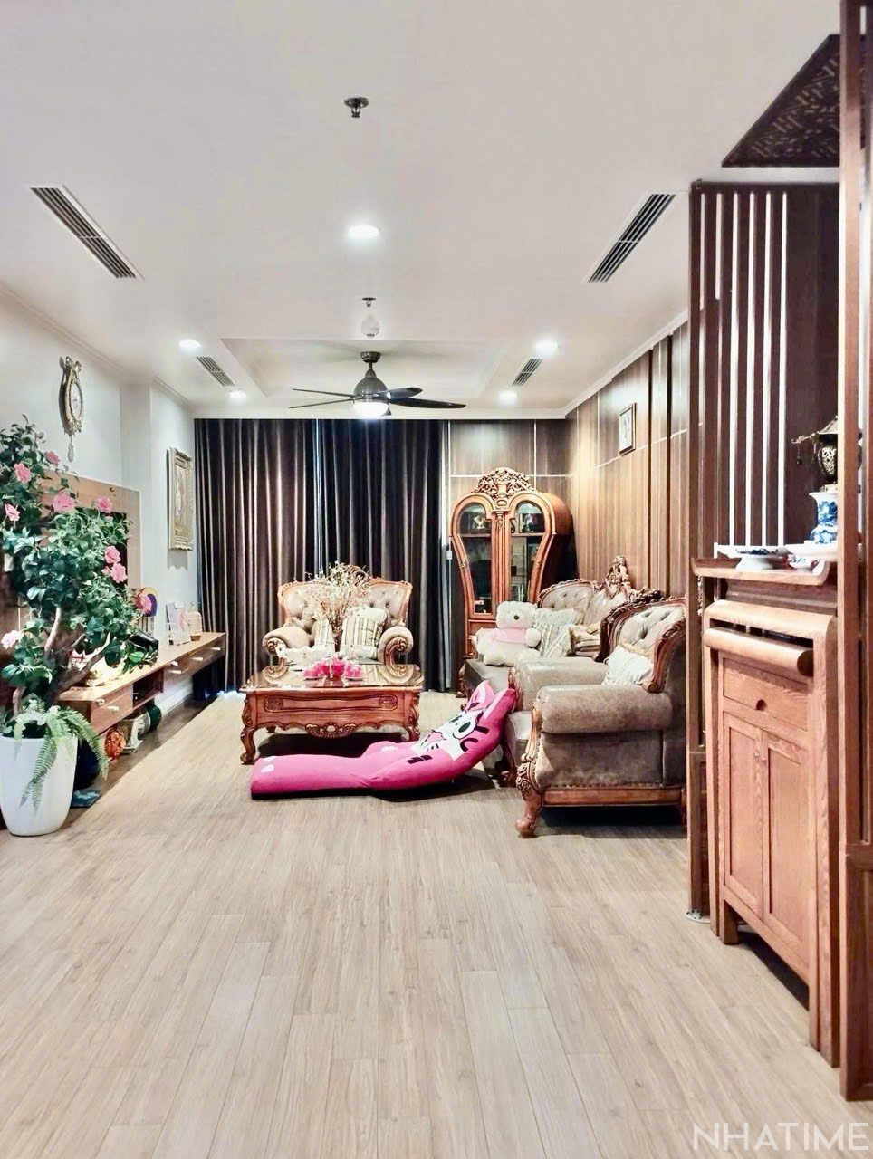 CHO THUÊ CĂN 3PN 118M2 P8 GIÁ 21TR