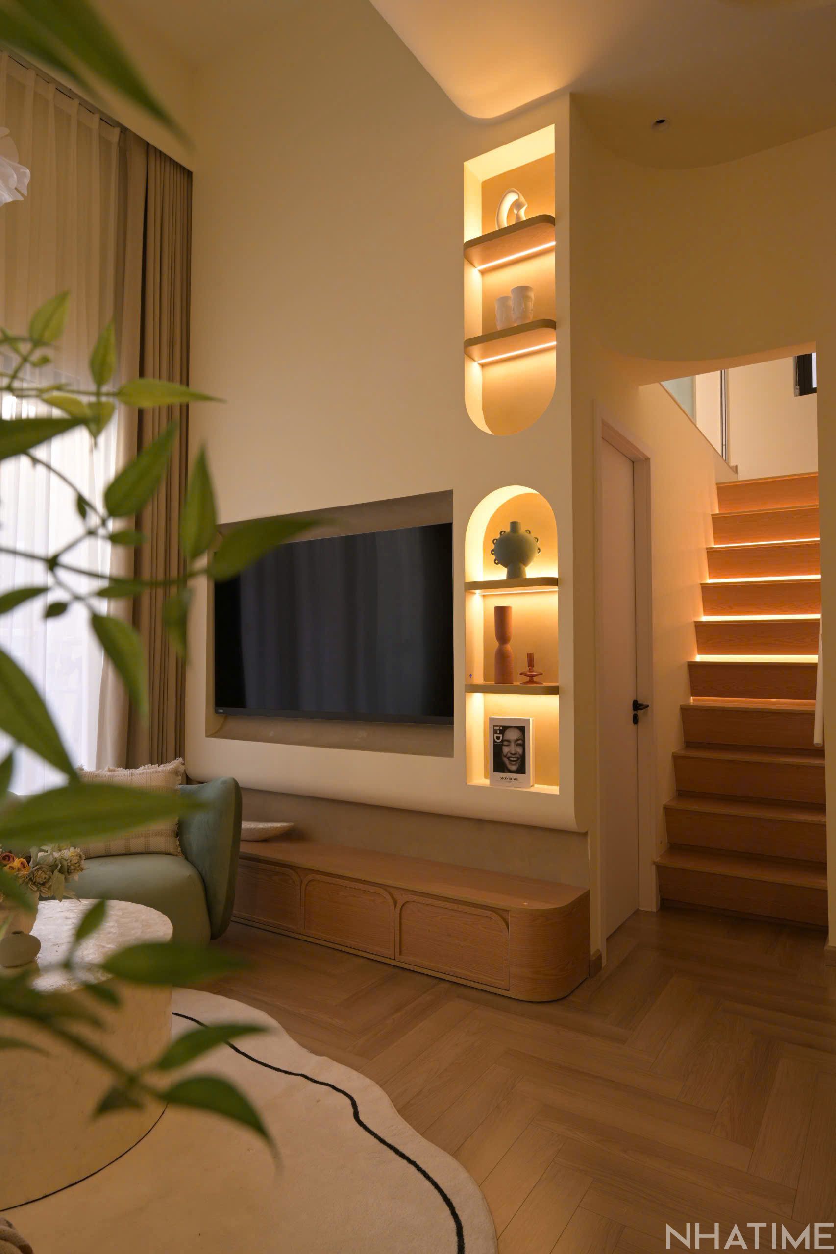 BÁN CĂN DUPLEX 130M2 P10 GIÁ 18 TỶ