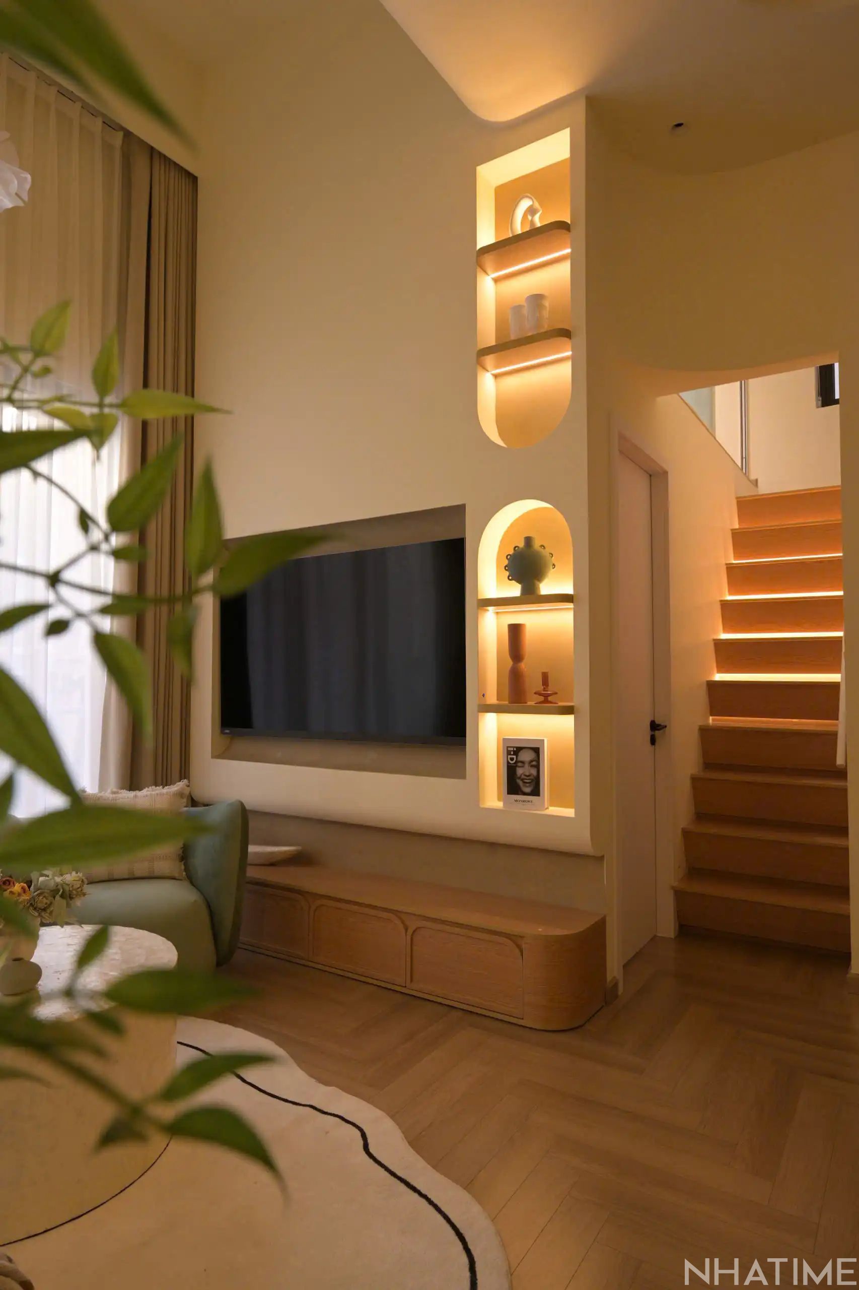 BÁN CĂN DUPLEX 130M2 P10 GIÁ 18 TỶ