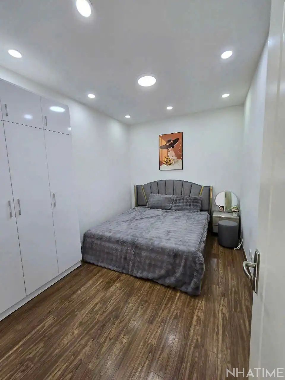 BÁN CĂN 2PN 83M2 T18 GIÁ 9,6 TỶ Photo No.3