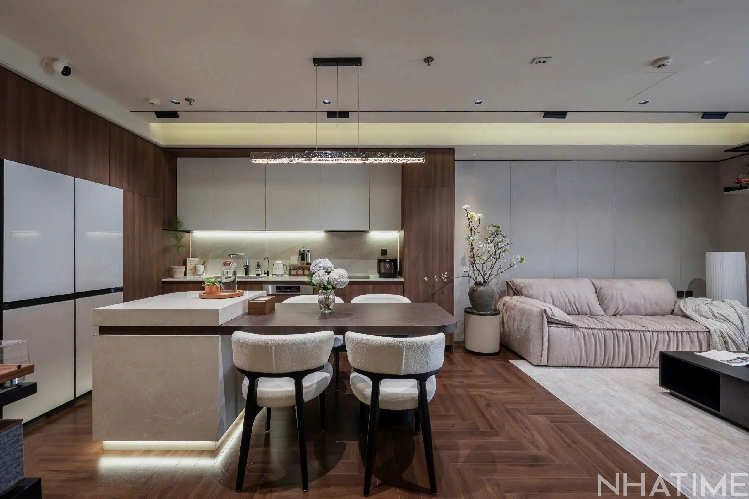 BÁN CĂN 2PN 80M2 P7 GIÁ 10,8 TỶ Photo No.2