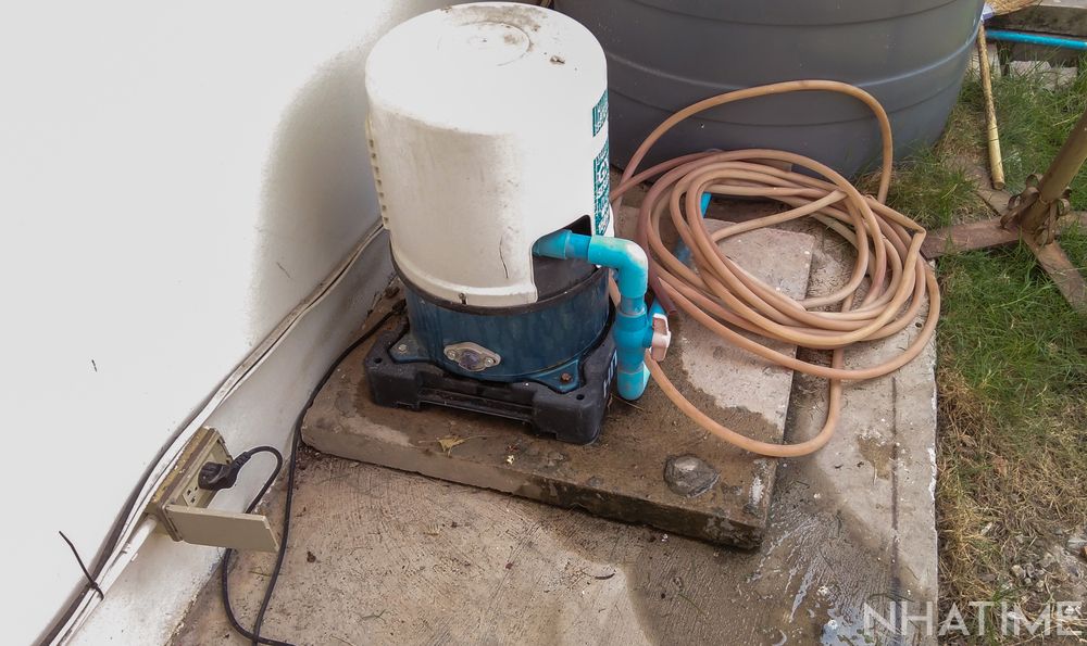 may-bom-nuoc-tai-nha_2022120517123627706900