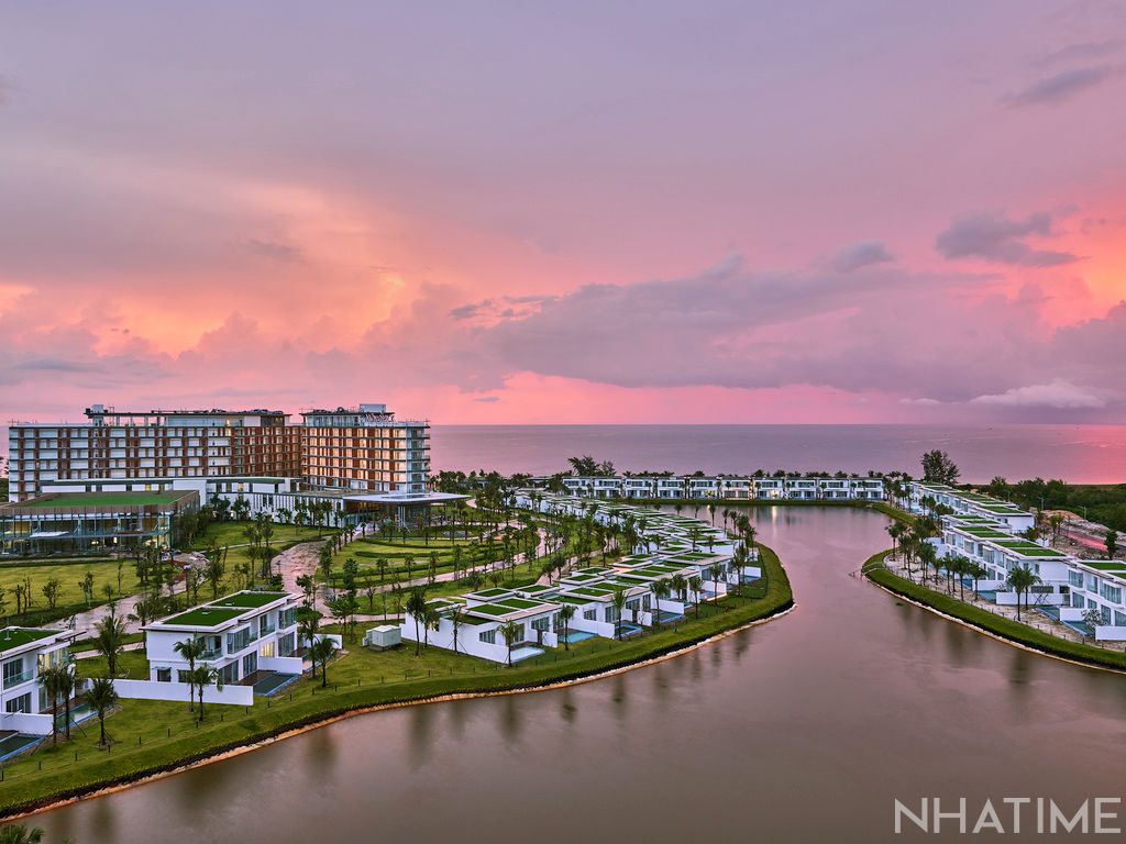 Movenpick Resort Waverly Phú Quốc