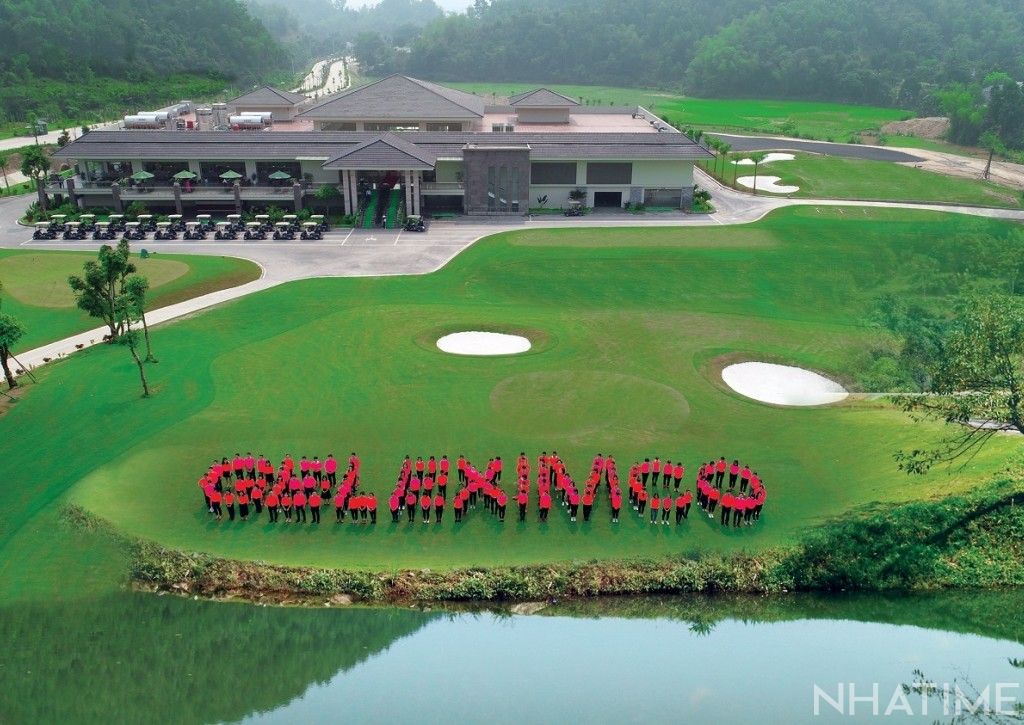 Sân golf Hòa Bình của Gleximco